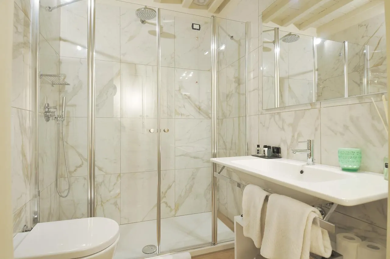 *** Bed & Breakfast Canto degli Aranci Firenze Italia